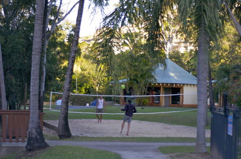 Nomads Airlie Beach - Accommodation 4U 8