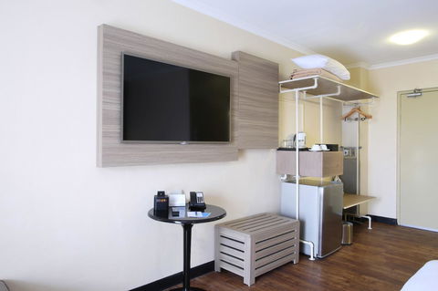 Mantra Club Croc - Accommodation 4U 11