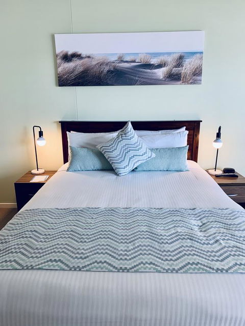 Ocean Views Resort Caloundra - Accommodation 4U 13