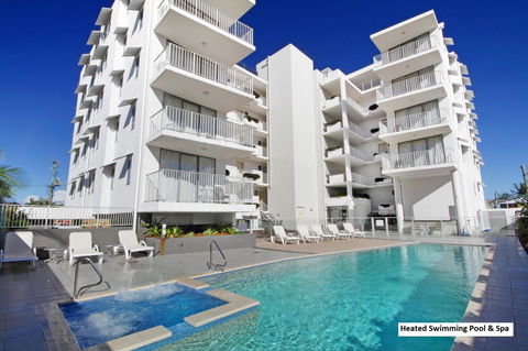 Ocean Views Resort Caloundra - Accommodation 4U 3