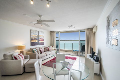 Noosa Harbour Resort - Accommodation 4U 11