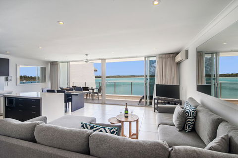 Noosa Harbour Resort - Accommodation 4U 34