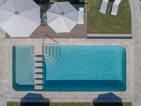 Hotel Laguna - Accommodation 4U 13