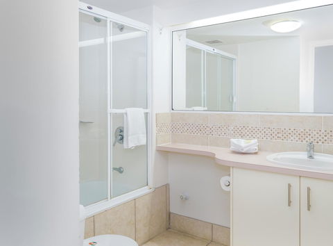 Noosa Hill Resort - Accommodation 4U 37
