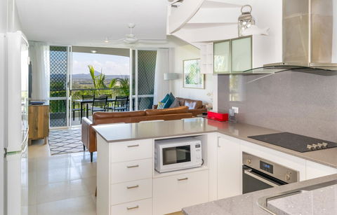 Noosa Hill Resort - Accommodation 4U 23