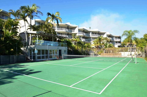 Noosa Hill Resort - Accommodation 4U 32
