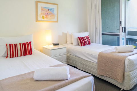 Noosa Hill Resort - Accommodation 4U 18