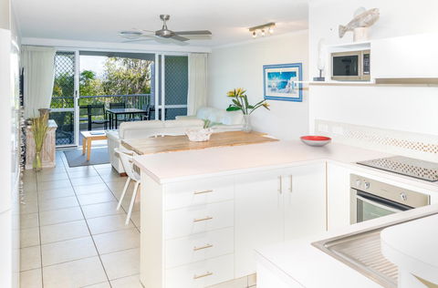 Noosa Hill Resort - Accommodation 4U 35