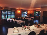 Book Clermont Accommodation Vacations Accommodation 4U Accommodation 4U