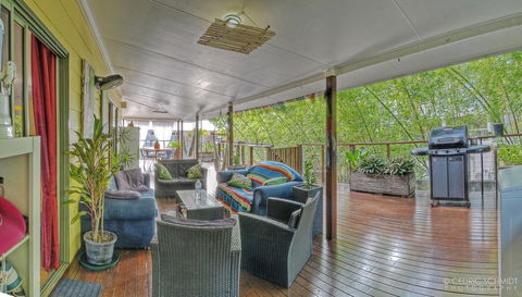 KiteSurf 1770 Beach House - Accommodation 4U 41