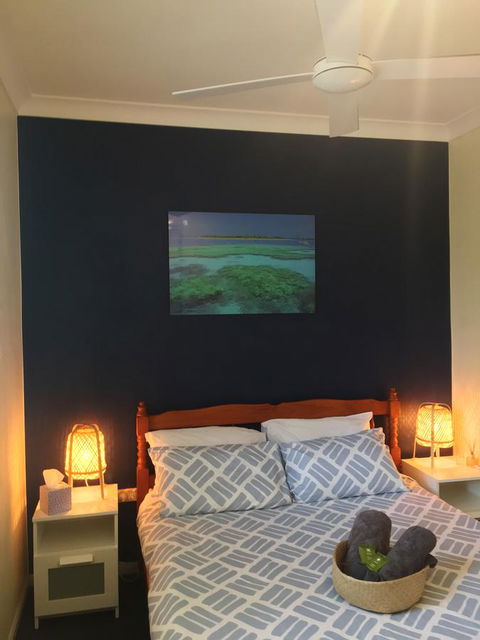 KiteSurf 1770 Beach House - Accommodation 4U 21