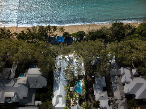 Paradise On The Beach Resort - Accommodation 4U 6