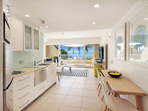 Netanya Noosa Beachfront Resort - Accommodation 4U 22