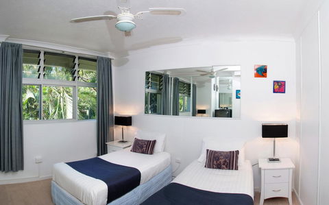 Poinciana 112 - Accommodation 4U 3