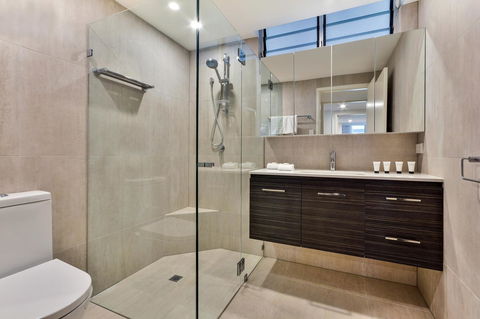 Frangipani 104 - Hamilton Island - Accommodation 4U 5