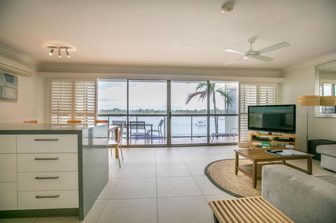 Noosa Shores Resort - Accommodation 4U 4