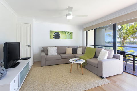 Noosa Shores Resort - Accommodation 4U 38