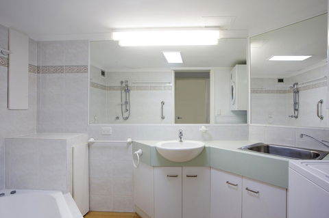 Noosa Shores Resort - Accommodation 4U 40