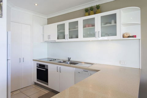 Noosa Shores Resort - Accommodation 4U 21