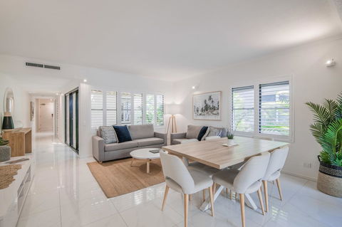 Bella Casa Noosa - Accommodation 4U 1