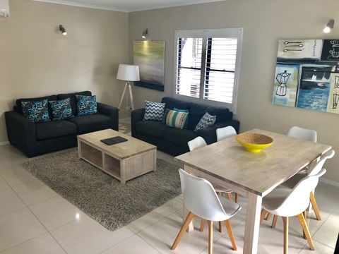 Bella Casa Noosa - Accommodation 4U 17