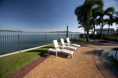 Mariners North Holiday Apartments - Accommodation 4U 4
