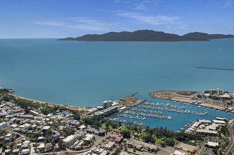 Mariners North Holiday Apartments - Accommodation 4U 21