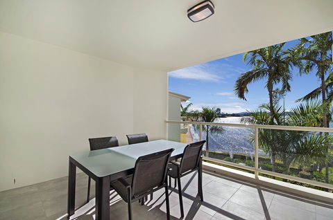 Mariners North Holiday Apartments - Accommodation 4U 7