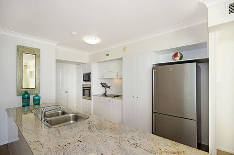 Mariners North Holiday Apartments - Accommodation 4U 24