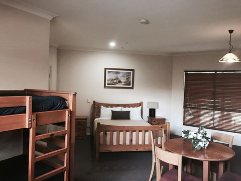 The Bearded Dragon Boutique Hotel - Accommodation 4U 42
