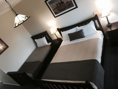 The Bearded Dragon Boutique Hotel - Accommodation 4U 3