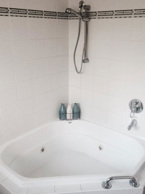 The Bearded Dragon Boutique Hotel - Accommodation 4U 43