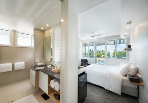 Heart Hotel And Gallery Whitsundays - Accommodation 4U 2