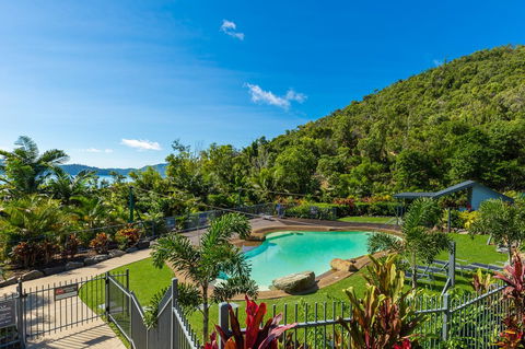 Beach Lodges - Accommodation 4U 1