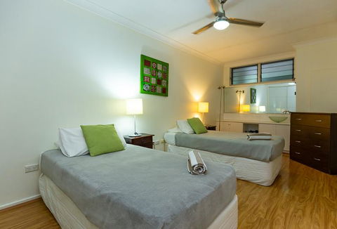 Beach Lodges - Accommodation 4U 27