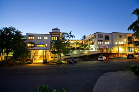 Regal Port Douglas - Accommodation 4U 1