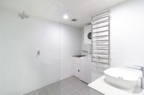 The White House Port Douglas - Accommodation 4U 30