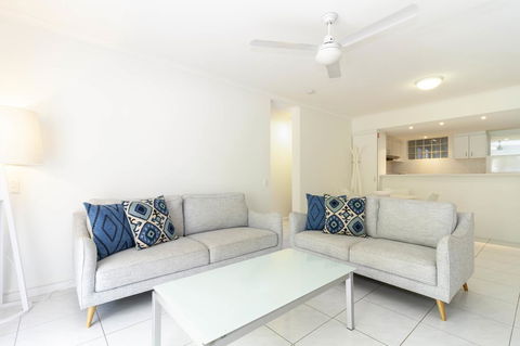 The White House Port Douglas - Accommodation 4U 29