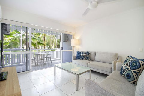 The White House Port Douglas - Accommodation 4U 27