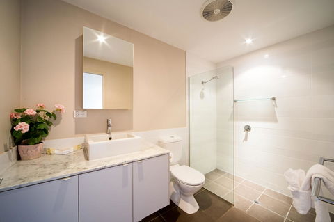 Whitsunday Reflections - Accommodation 4U 11