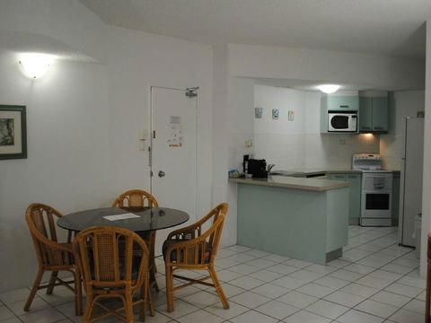 The Port Douglas Queenslander - Accommodation 4U 20