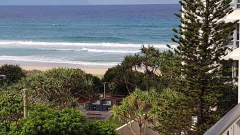 Surfers Chalet - Accommodation 4U 23