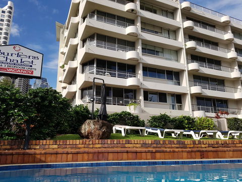 Surfers Chalet - Accommodation 4U 13