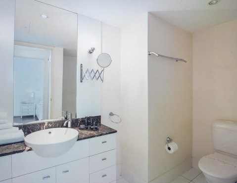 Circle Luxury Holidays - Accommodation 4U 1
