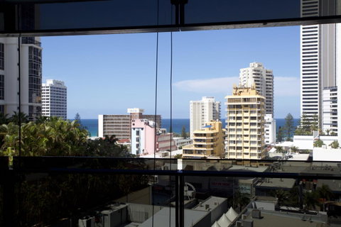 Circle Luxury Holidays - Accommodation 4U 4