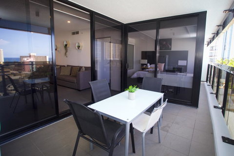 Circle Luxury Holidays - Accommodation 4U 3