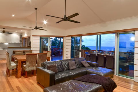 Bella Vista On Nara Pets Welcome - Accommodation 4U 10