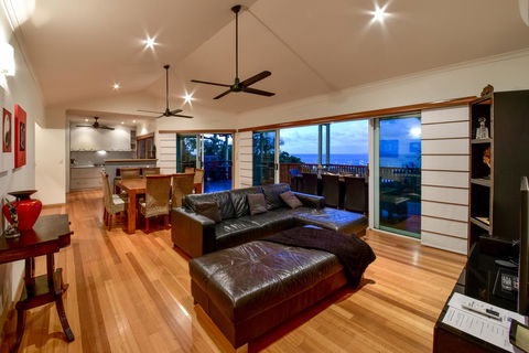 Bella Vista On Nara Pets Welcome - Accommodation 4U 11
