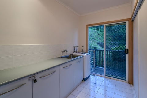 Bella Vista On Nara Pets Welcome - Accommodation 4U 19