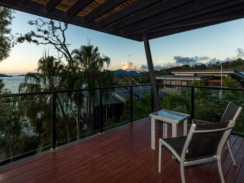 Shorelines - Accommodation 4U 29